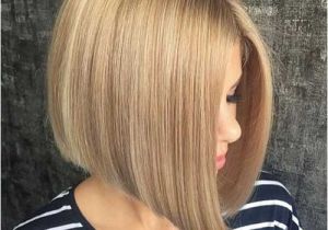 Blonde A Line Bob Haircuts 20 Great Short Blunt Haircuts