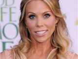 Blonde Hair Up Hairstyles Cheryl Hines Long Blonde Hair In Romantic Half Up Hairdo