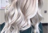 Blonde Hair Up Hairstyles Platinum Blonde ashy Highlights Make Up Hairstyle