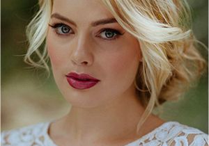 Blonde Hairstyles Blue Eyes Margot Robbie Blonde Hair Fuschia Lips Blue Eyes