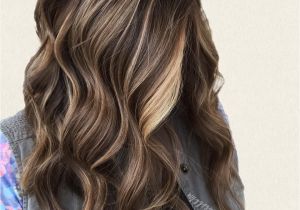 Blonde Hairstyles for Natural Brunettes Balayage Brunette Lived In Hair Color Natural Hair Color Beach