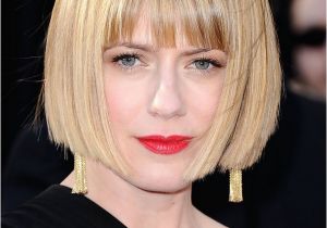 Blunt Bob Haircut with Bangs 9 Short Layered Hairstyles for Fall Hairstyles Weekly
