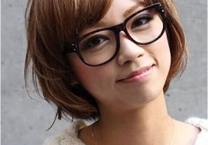 Bob Haircut and Glasses 20 Short Hairstyles for Girls with or without Curls 1