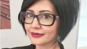 Bob Haircut and Glasses Really Popular 15 Inverted Bob Hairstyles