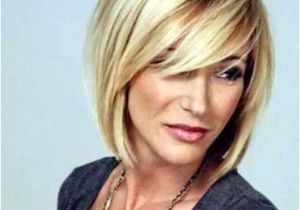 Bob Haircuts Elle 9 Latest Medium Hairstyles for Women Over 40 with