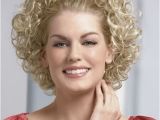 Bob Haircuts for Round Faces and Curly Hair 30 Best Curly Bob Hairstyles with How to Style Tips 11
