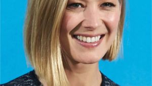 Bob Haircuts Rosamund Pike Rosamund Pike Heart Shape Face Regal Rosamund