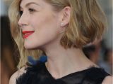 Bob Haircuts Rosamund Pike Rosamund Pike New Haircut Pinterest