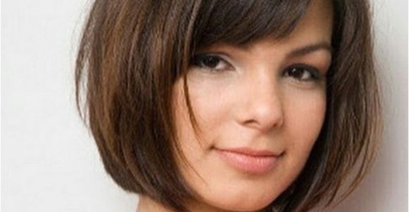 Bob Haircuts with Bangs for Round Faces 16 Cute Easy Short Haircut Ideas for Round Faces