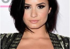 Bob Hairstyles Demi Lovato 450 Best Demi Lovato Hairstyles Images