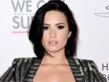 Bob Hairstyles Demi Lovato Demi Lovato Pop Singer Leaked Celebs In 2018 Pinterest
