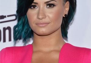 Bob Hairstyles Demi Lovato Preeeeeetty Our Favorite Celebs with Rainbow Hair