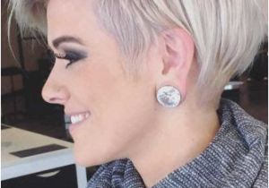 Bob Hairstyles with Ears Cut Out Pin Von Simone Piatyschek Auf Frisuren In 2018 Pinterest