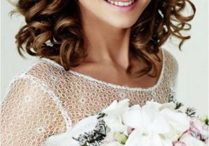 Bridal Hairstyles Half Up Half Down with Veil and Tiara Wedding Hairstyles with Tiara Bridal Tiaras Hairstyle • Updo • Half