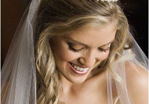 Bride Hairstyles Down with Veil and Tiara Wedding Hairstyles with Tiara 10 – Wedding Hairstyles Hq