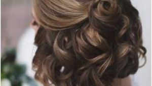 Bridesmaid Hairstyles Half Up Half Down Short Hair Wedding Hairstyles for Short Hair Half Up Half Down