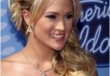 Carrie Underwood Hairstyles Half Up American Idol Celebrity Carrie Underwood Long Curly Half Updo Hair