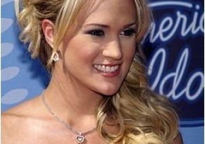Carrie Underwood Hairstyles Half Updos American Idol Celebrity Carrie Underwood Long Curly Half Updo Hair