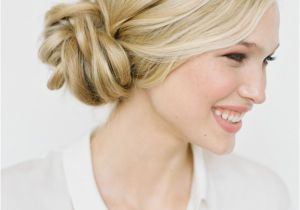 Casual Wedding Hairstyles for Long Hair 21 Casual Wedding Hairstyles that Make Everyone Love It