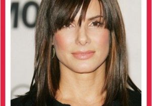 Chin Length Feathered Hairstyles Feathered Bob Hairstyles Medium Length Hair Shoulder Length