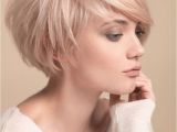 Chin Length Pixie Hairstyles Great Hairstyles Layered Short to Medium Length