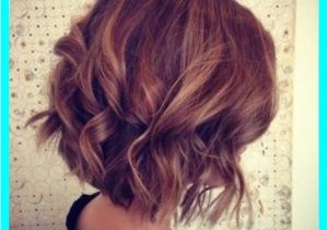 Concave Hairstyles for Curly Hair Wavy Concave Bob for Performances at Night