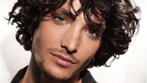 Cool Haircuts for Curly Hair Men Cool Curly Hairstyles for Men