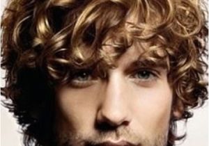 Cool Haircuts for Curly Hair Men Cool Curly Hairstyles for Men