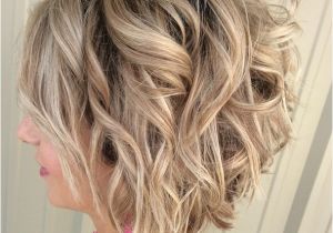 Curly Angled Bob Haircut Pictures 18 Hot Angled Bob Hairstyles Shoulder Length Hair Short