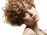 Curly Bob Haircut Pictures Curly or Wavy Short Haircuts for 2018 25 Great Short Bob