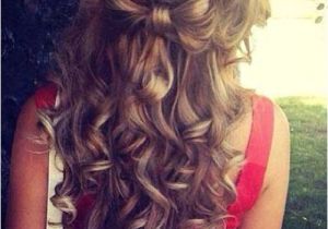 Curly Bow Hairstyle 30 Cute Long Curly Hairstyles