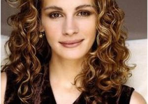 Curly Hairstyles 90s A Moment Of Silence for Julia Roberts 90s Curls Curlyhair