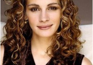 Curly Hairstyles 90s A Moment Of Silence for Julia Roberts 90s Curls Curlyhair
