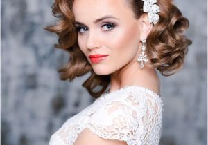 Curly Hairstyles Bridesmaids 26 Short Wedding Hairstyles and Ways to Accessorize them