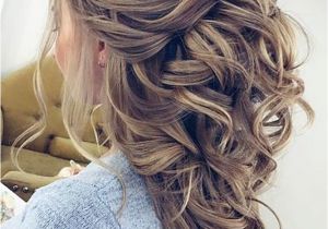 Curly Hairstyles for A Wedding Guest 36 Chic and Easy Wedding Guest Hairstyles