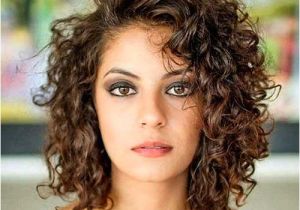 Curly Hairstyles for White Women Fantastic Short Curly & Wavy Hairstyles for Stylish La S