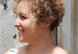 Curly Hairstyles for White Women Short & Curly Hairstyle for Women Very Girly Sun Kissed