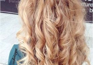 Curly Hairstyles Going Out 29 Lange Lockige Prom Frisuren Frisuren