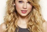 Curly Hairstyles Taylor Swift 20 Loose Curly Hairstyles for Long Hair 18 Taylor Swift
