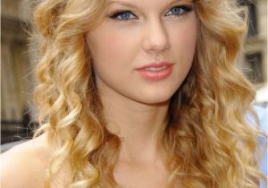 Curly Hairstyles Taylor Swift top 10 Taylor Swift Hairstyles to Inspire You Hair