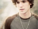 Curly Hairstyles Teenage Guys 40 Hairstyles for Thick Hair Men S Hair Styles Pinterest