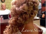 Curly Hairstyles to the Side for Prom 206 Best Side Swept Romantic Updos Images
