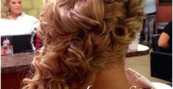 Curly Hairstyles to the Side for Prom 206 Best Side Swept Romantic Updos Images