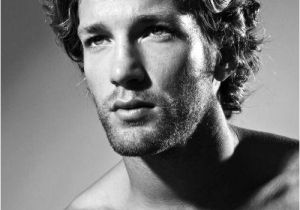 Curly Surfer Hairstyles Guys Surfer Hair for Men 50 Beach Inspired Men S Hairstyles