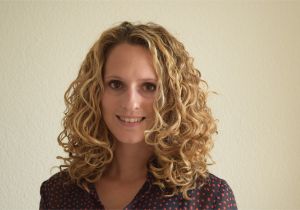 Curly Volume Hairstyles Get More Root Volume Clipping Curly Hair with Bobby Pins