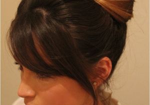 Cute and Really Easy Hairstyles 18 Cute and Easy Hairstyles that Can Be Done In 10 Minutes