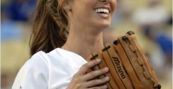 Cute Baseball Hat Hairstyles 4 High Pony 9 Hairstyles that Look Cute Under A