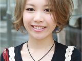 Cute Bob Haircuts for Little Girls Short Japanese Haircut Glamorous Blonde Retro Bob with