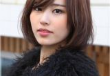 Cute Bob Haircuts with Side Bangs Messy Medium Bob with Long Y Fringe Simple Easy