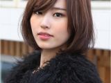 Cute Bob Haircuts with Side Bangs Messy Medium Bob with Long Y Fringe Simple Easy